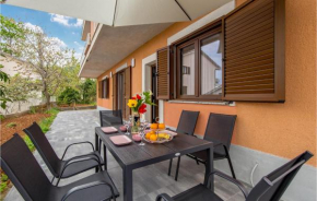 Beautiful Apartment In Lovran With Wifi